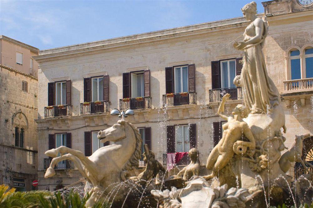 سيراكوزا Archimede Vacanze B&B المظهر الخارجي الصورة